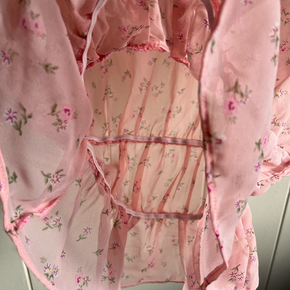 Sheer pink blouse - Picture 5 of 9